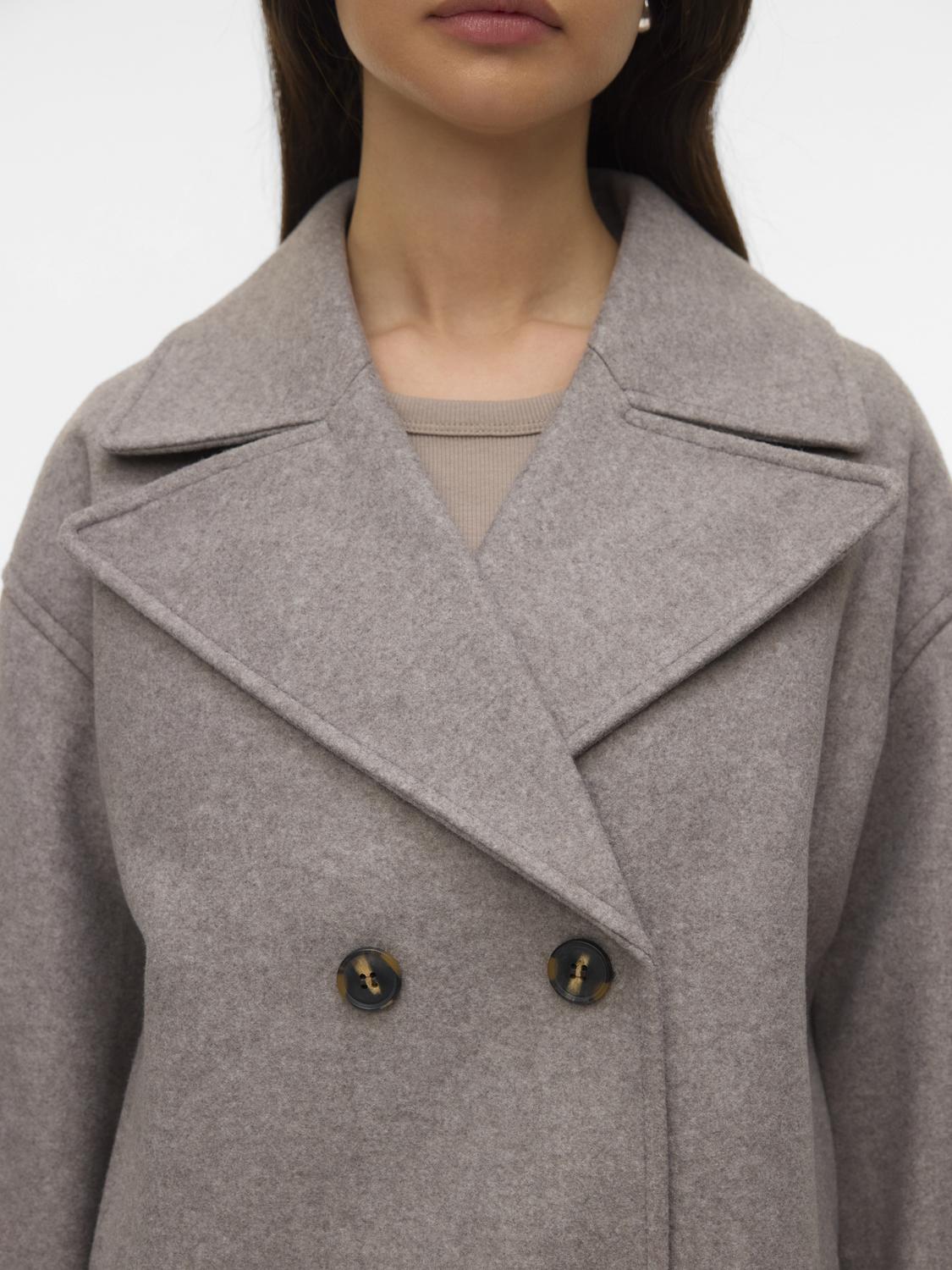 model_shot-detail